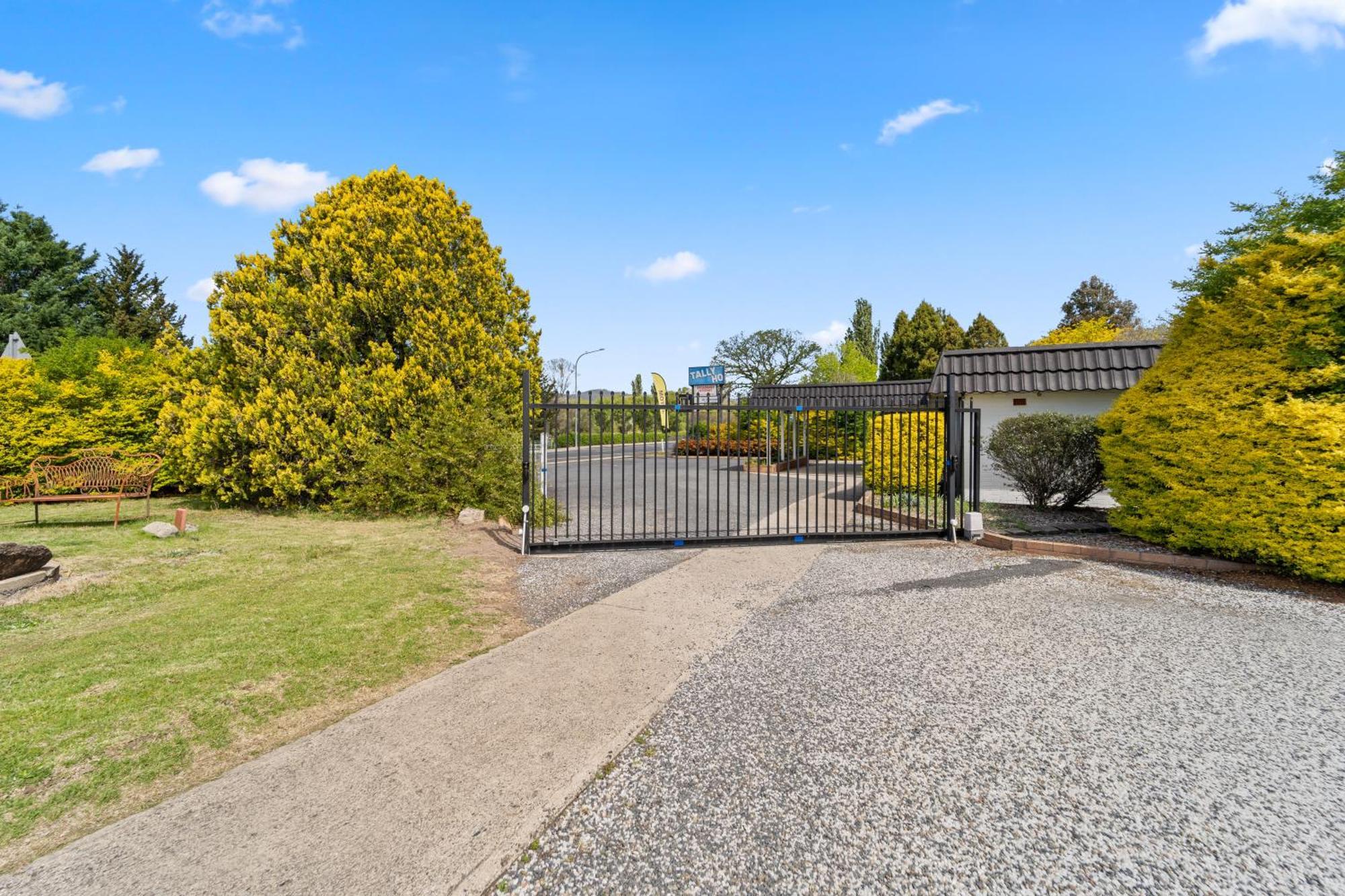 Tally Ho Motor Inn Tenterfield Dış mekan fotoğraf